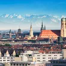 „Wir lassen uns nicht entmutigen“ – Münchner Initiativen rücken nach Stadtratsentscheidung enger zusammen